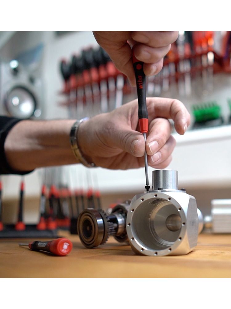 Wiha 42470 Y000×40mm Precision - Electronics Repair Game review and price